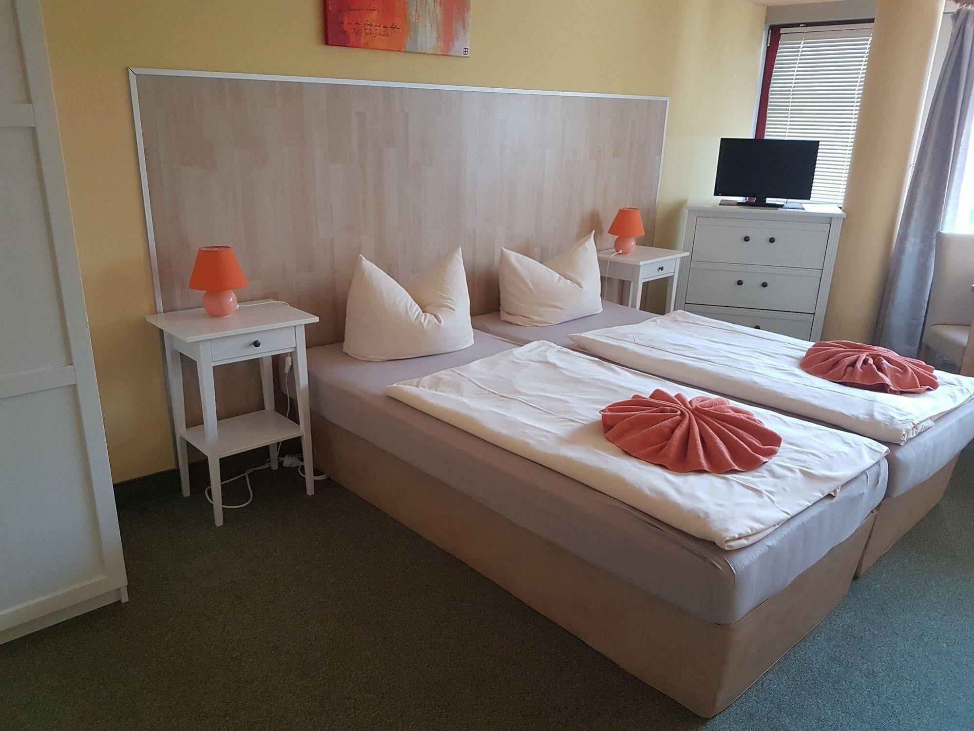 Pension Schlafgut Leipzig Bagian luar foto