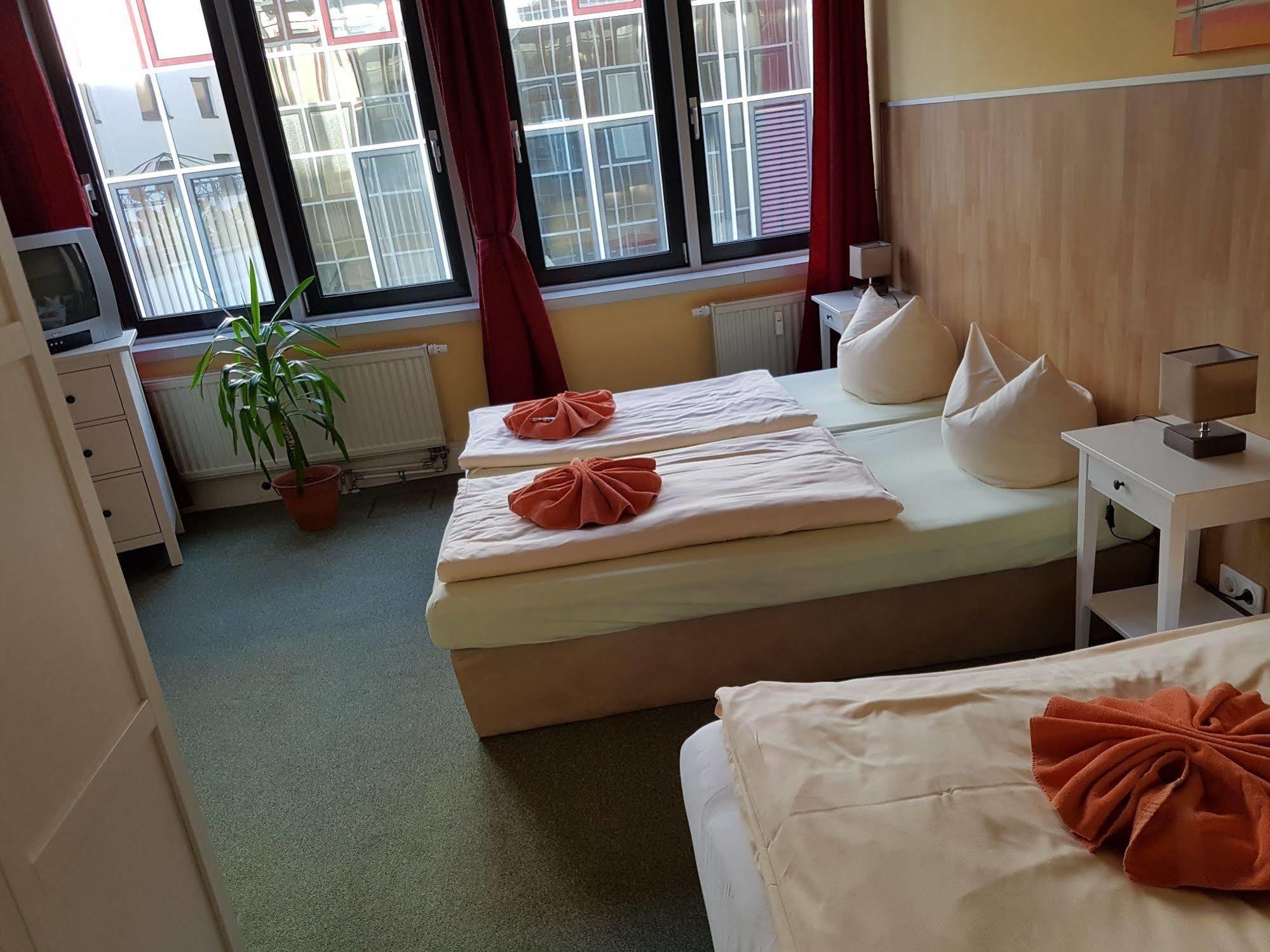 Pension Schlafgut Leipzig Bagian luar foto