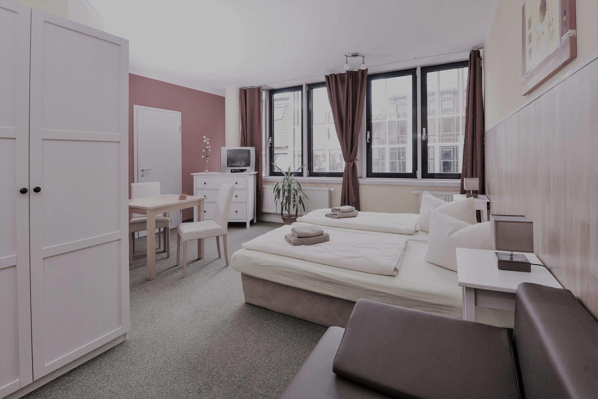 Pension Schlafgut Leipzig Bagian luar foto